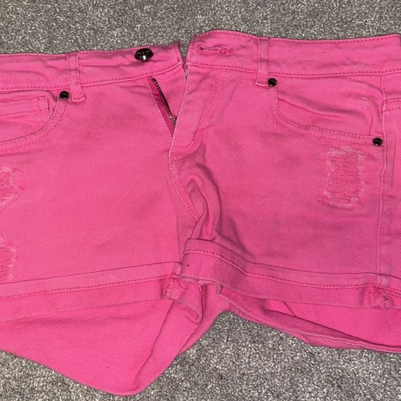 Girls' Shorts Set (DKNY and Aeropostale) - Picture 6 of 8